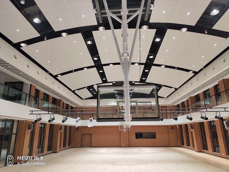 枫木运动木地板