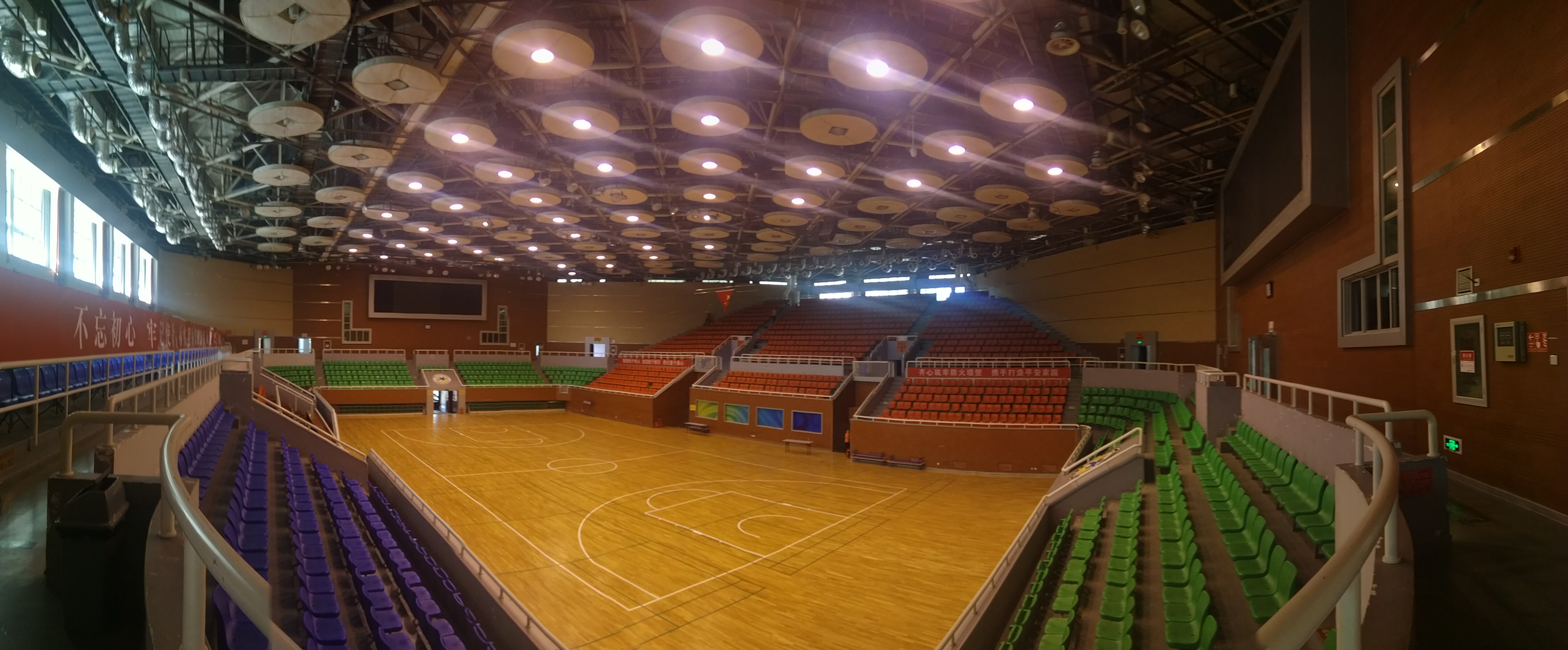 体育木质地板迎来行业的变迁