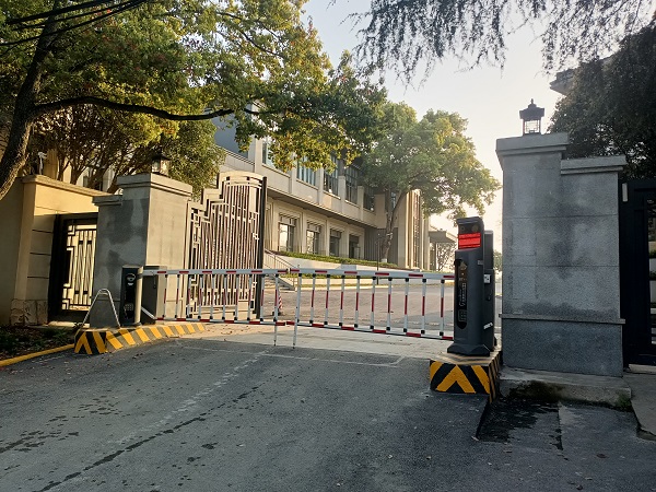 国开金融武汉东湖项目（二期）运动木地板场馆