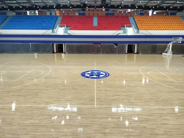 赫烁运动木地板