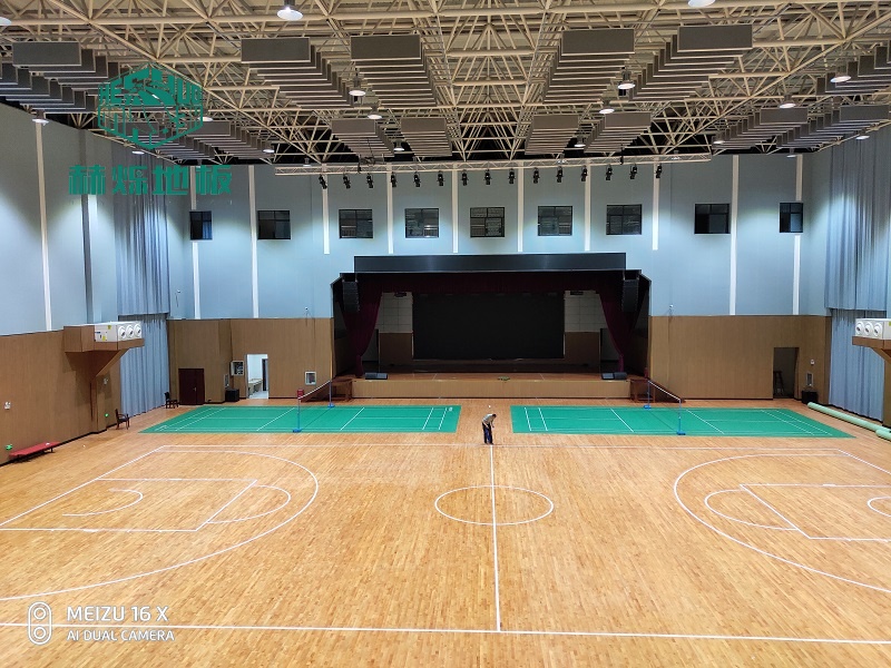 运动木地板多少钱一平方米