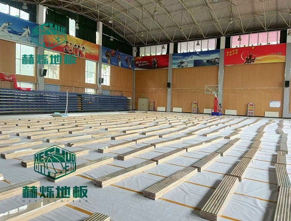 篮球馆专用地板多少钱
