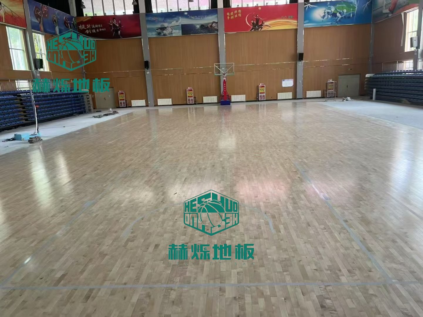篮球馆专用地板多少钱